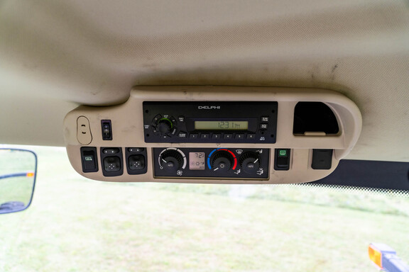 Used 2012 John Deere 6190R Row Crop Tractors at Koenig Equipment in Rushville, IN - Photo38