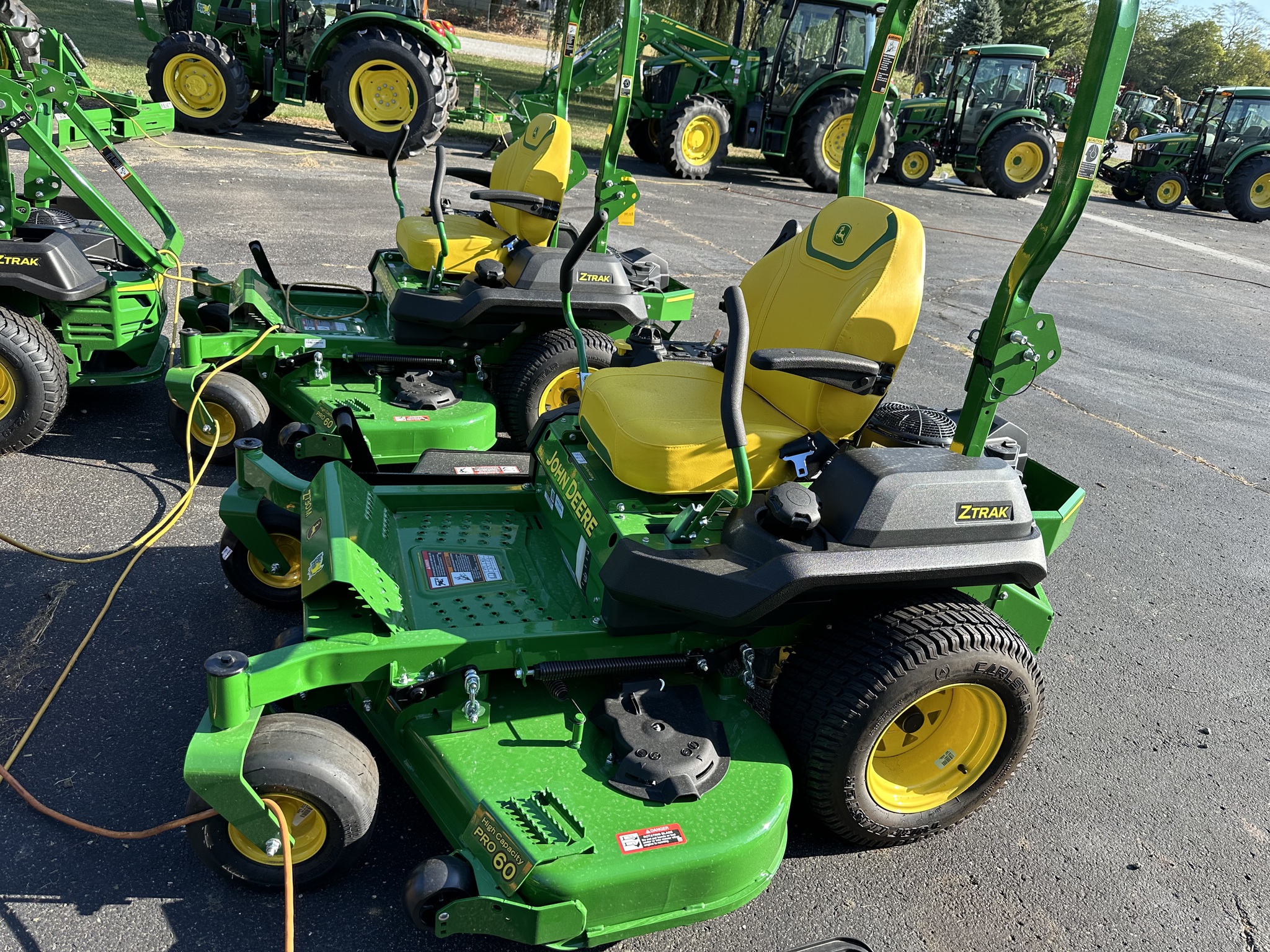 John Deere Z730M Image 1