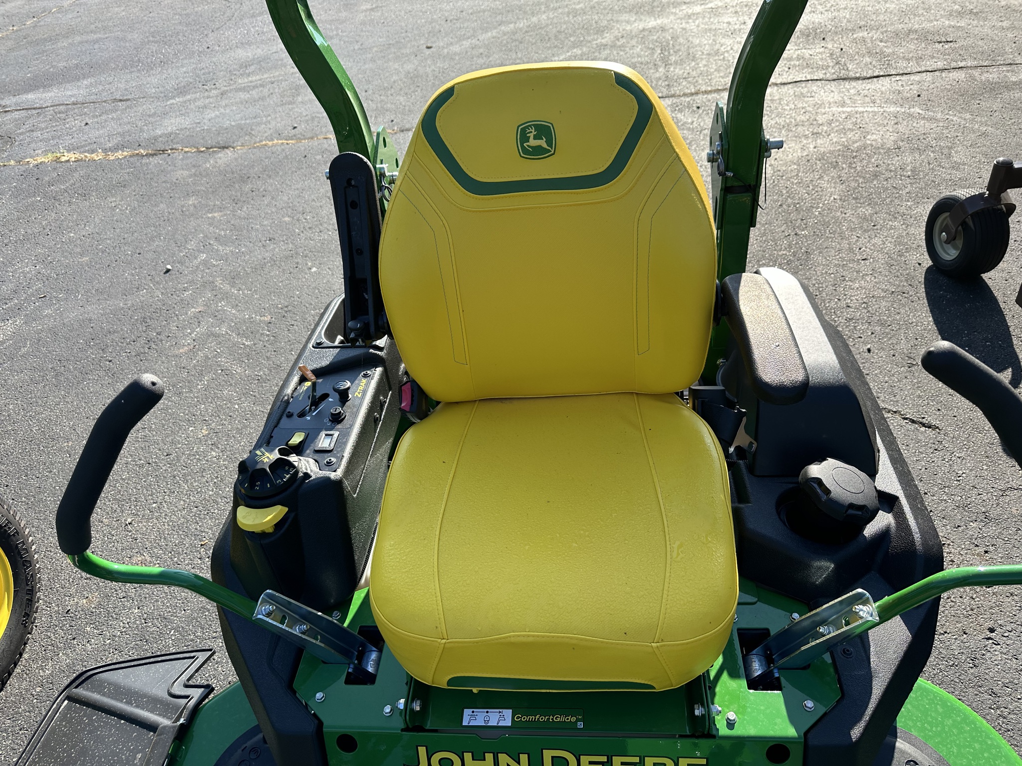 John Deere Z730M Image 4