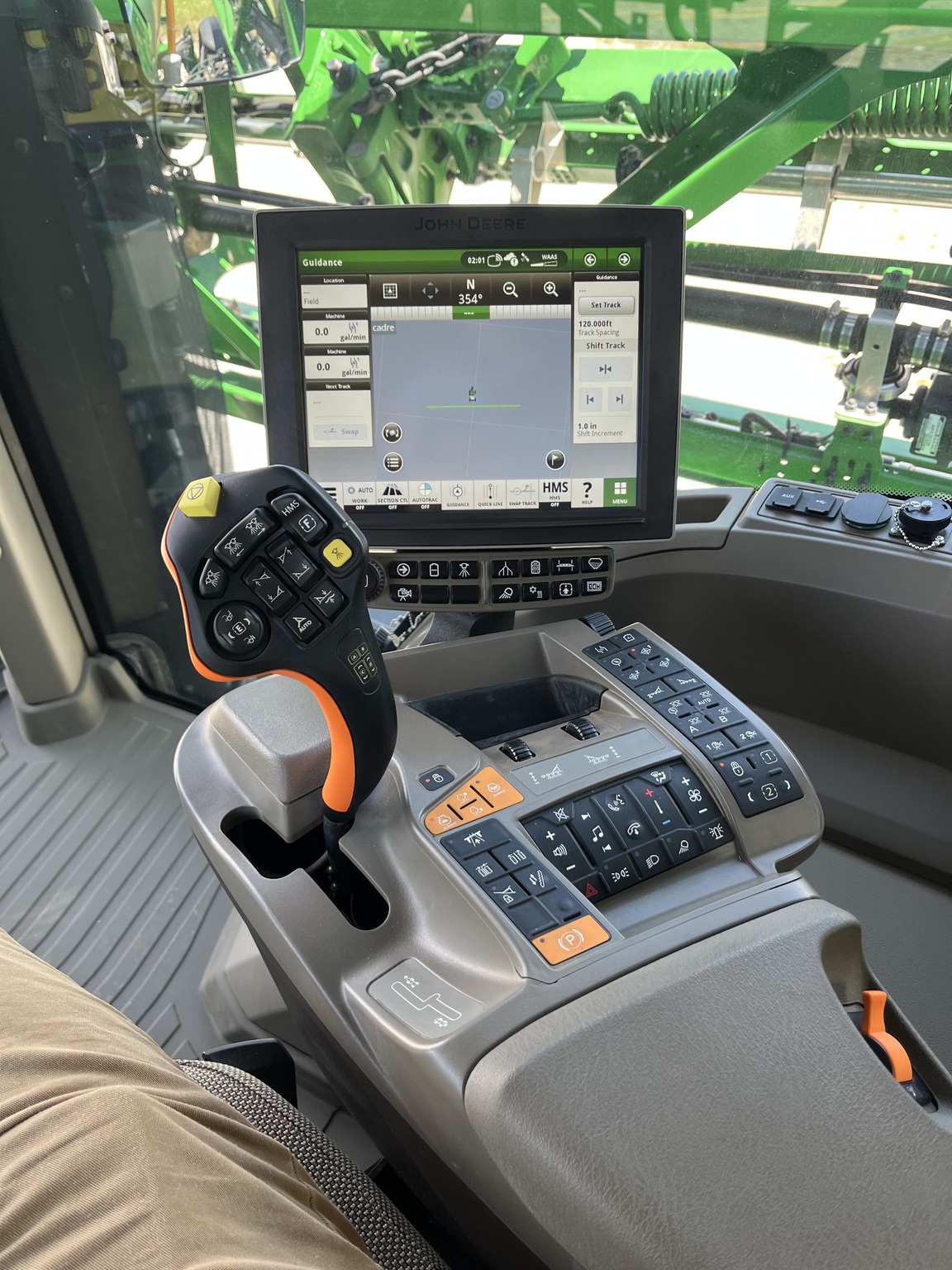 2024 John Deere 410R Image 8