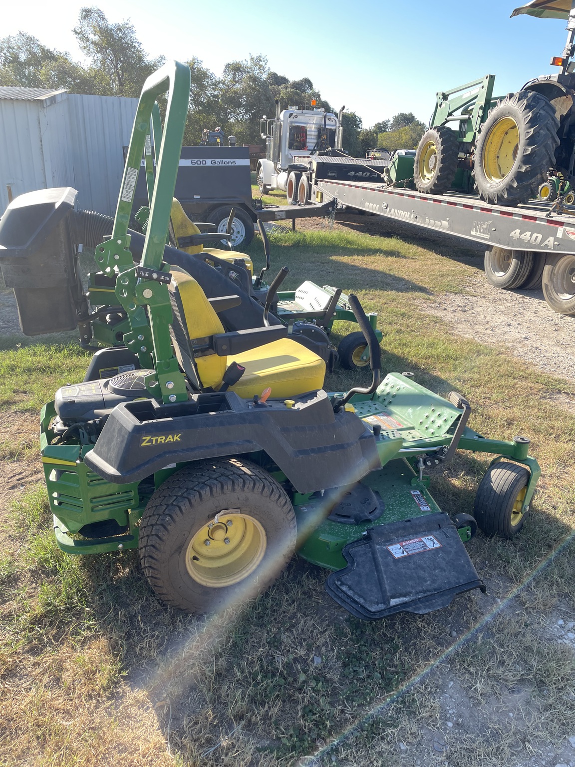 2024 John Deere Z515E Image 2