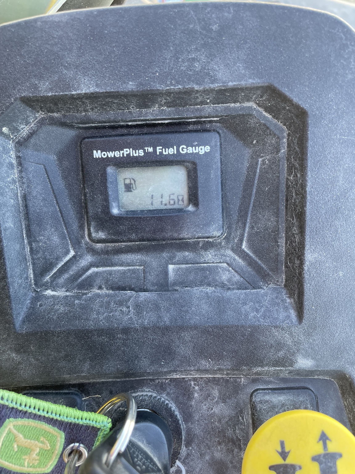 2024 John Deere Z515E Image 9