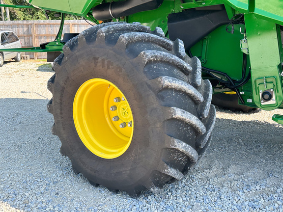 2023 John-Deere S780