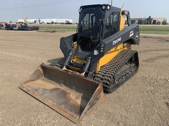 Photo of 2021 John Deere 333G