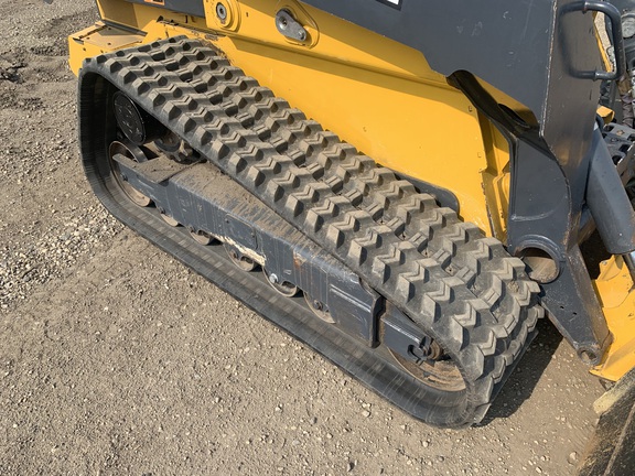 2021 John Deere 333G