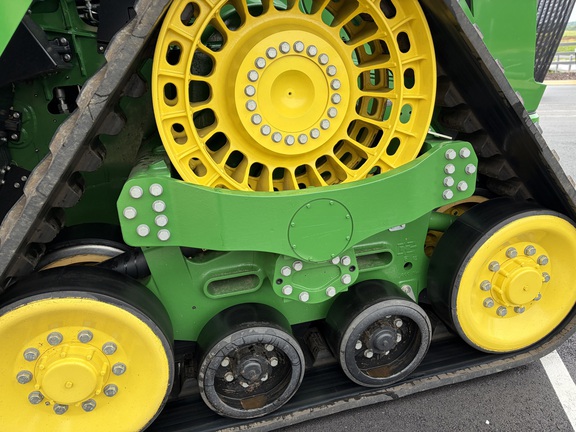 2023 John Deere 9RX 490