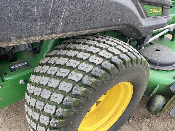2022 John Deere Z950M - Photo12