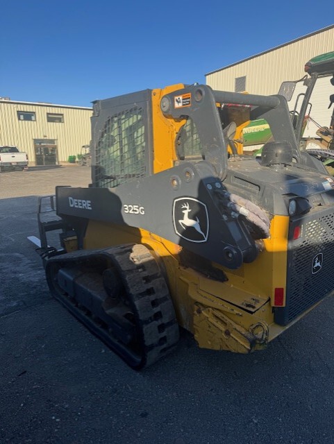 2023 John Deere 325G Image 15