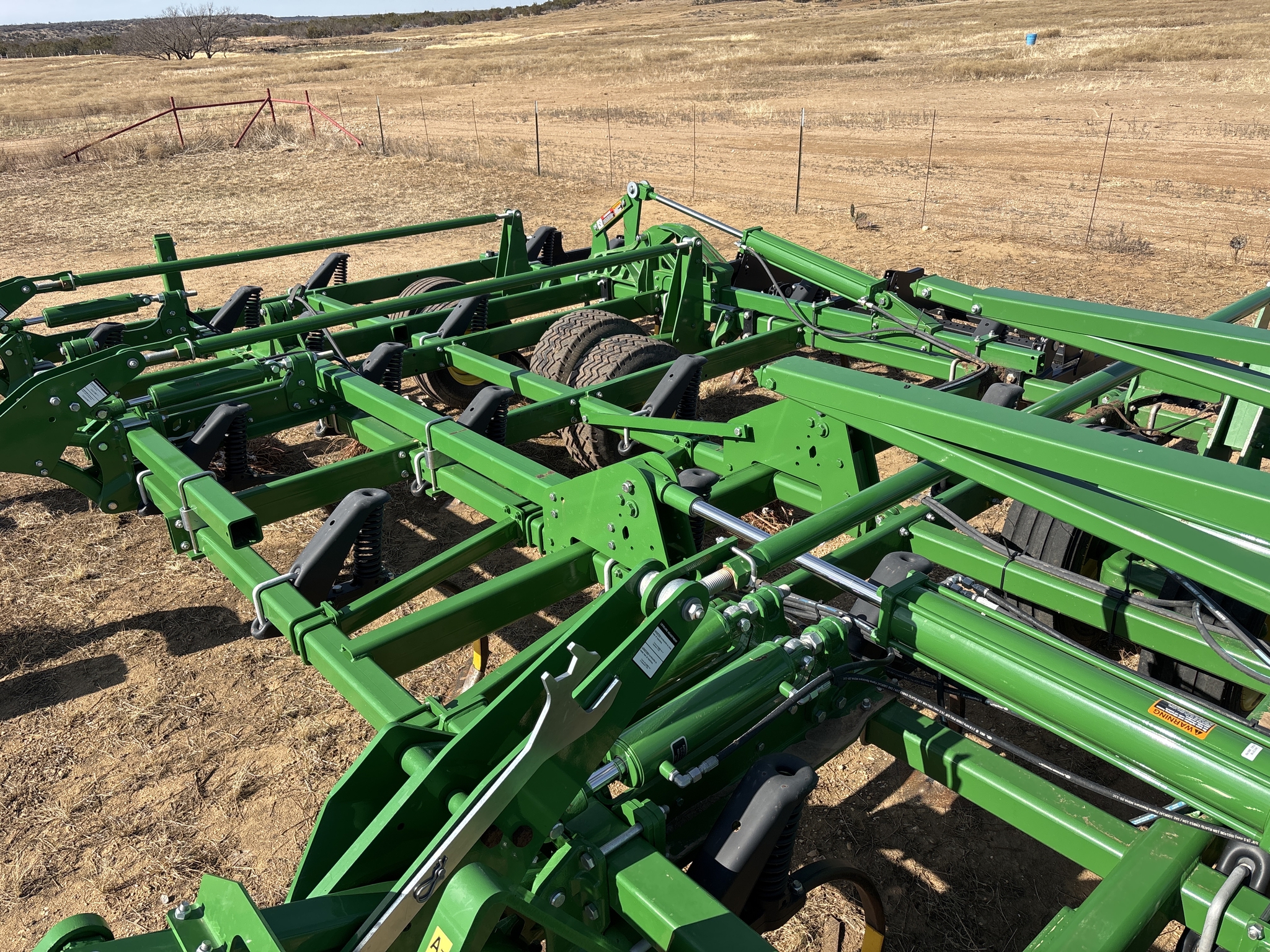 2021 John Deere 2430 Image 23