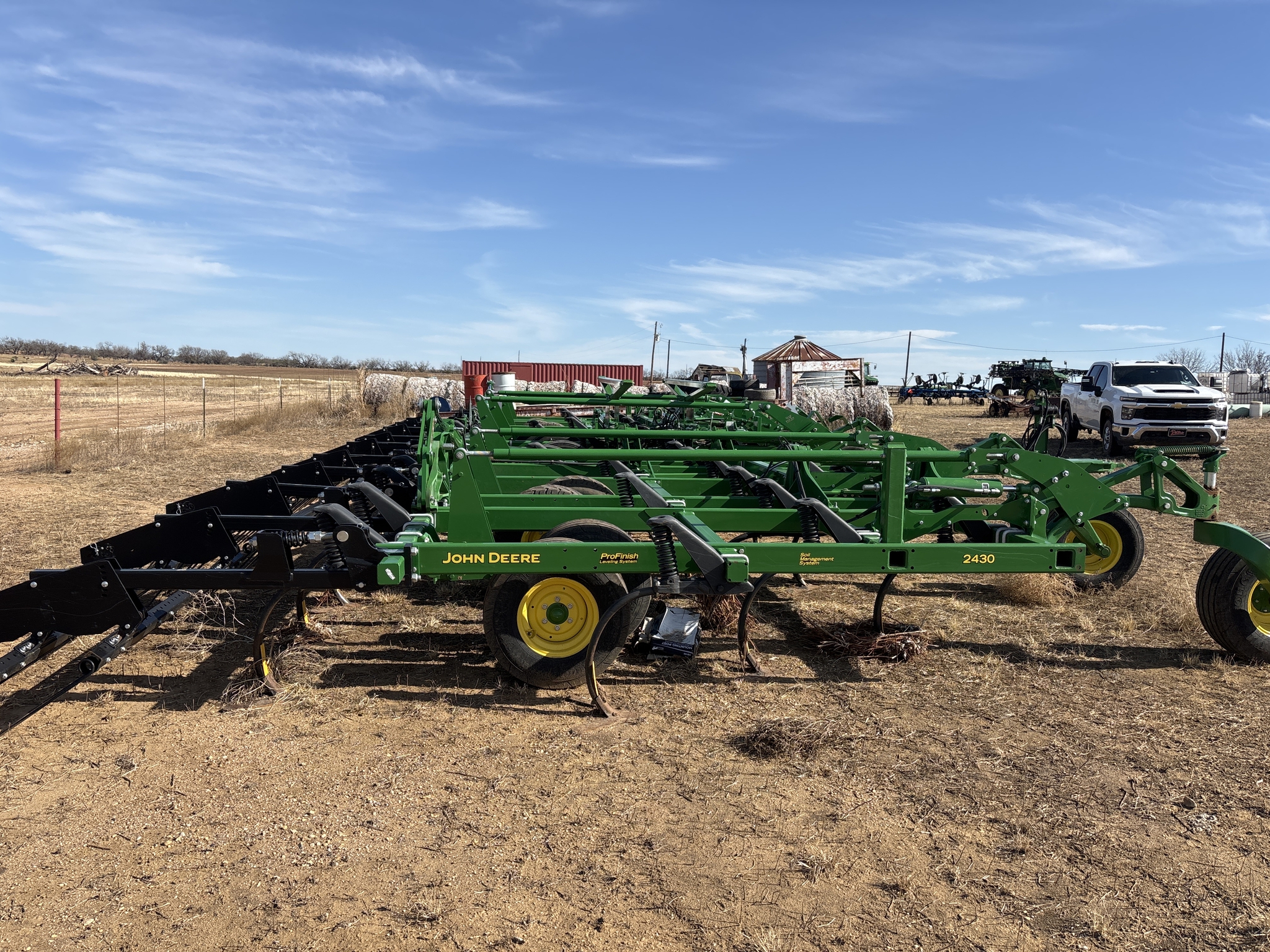 2021 John Deere 2430 Image 13