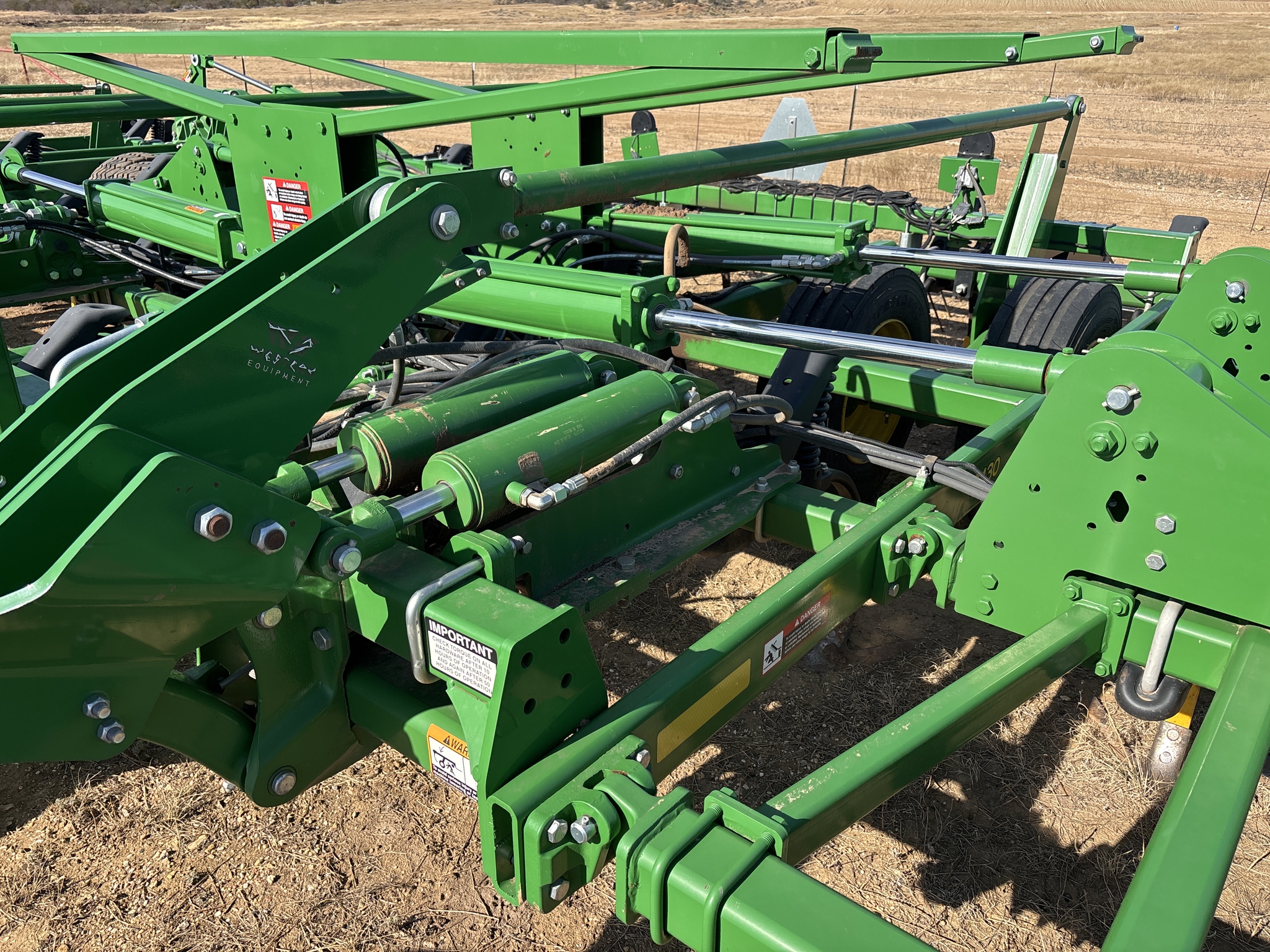 2021 John Deere 2430 Image 29