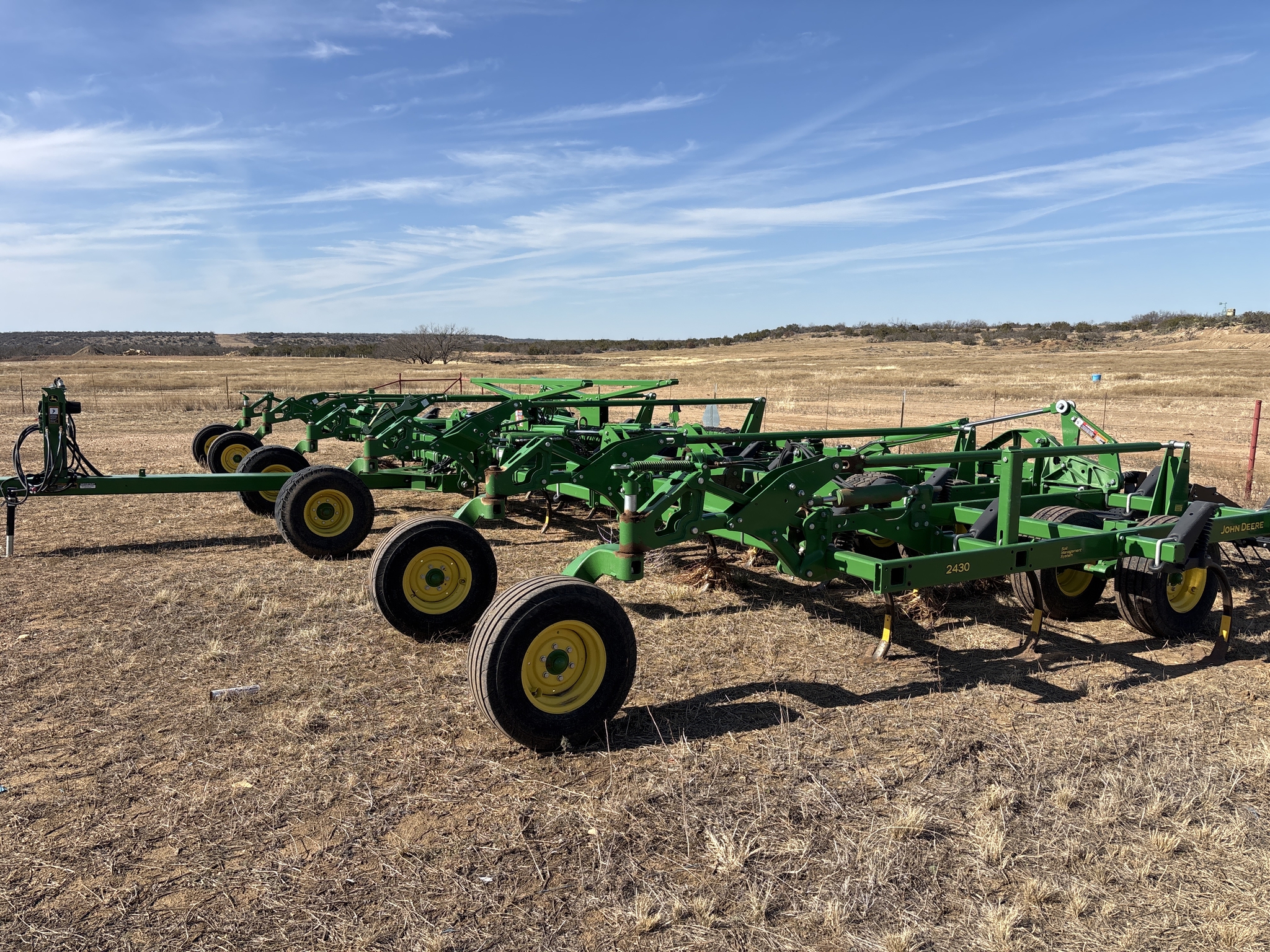 2021 John Deere 2430 Image 5
