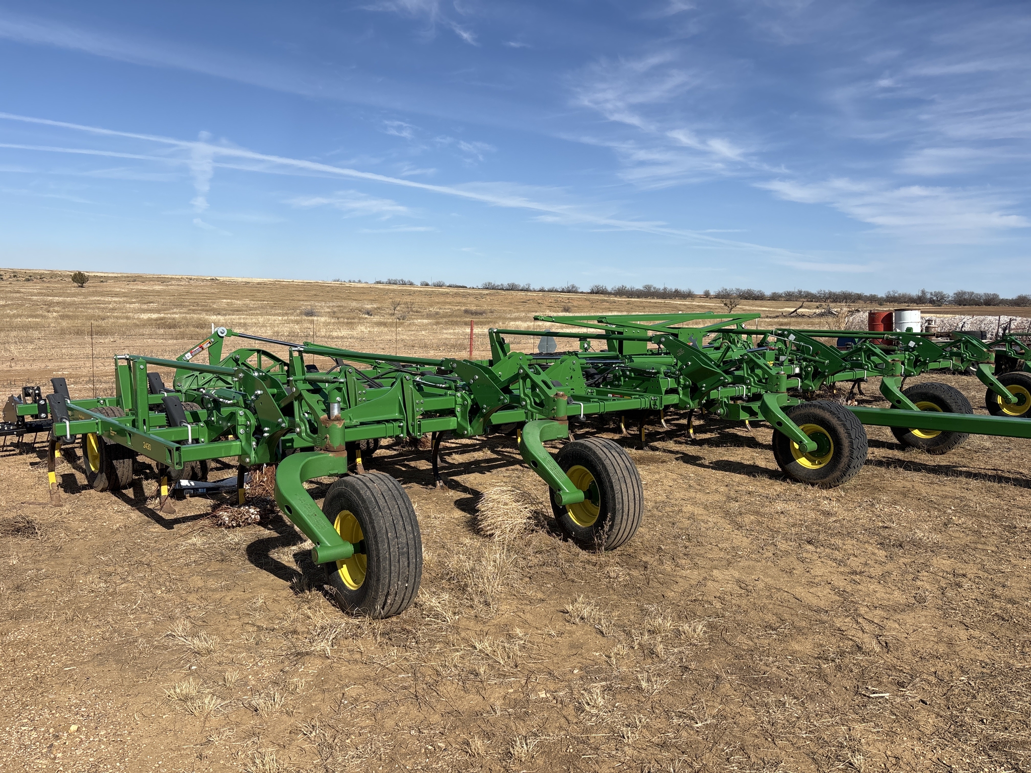 2021 John Deere 2430 Image 11