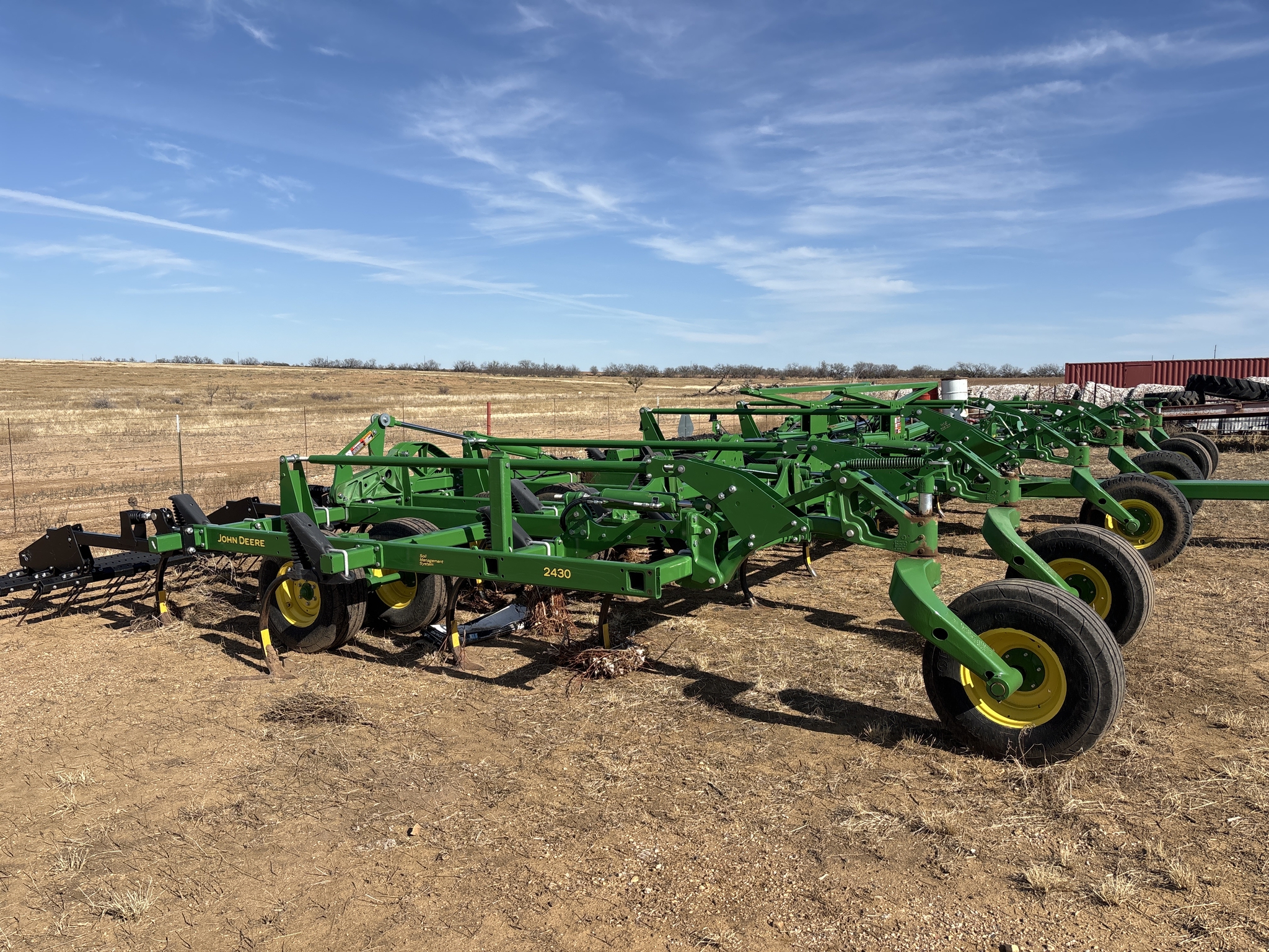 2021 John Deere 2430 Image 12