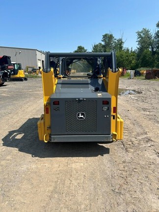 2024 John Deere 318G