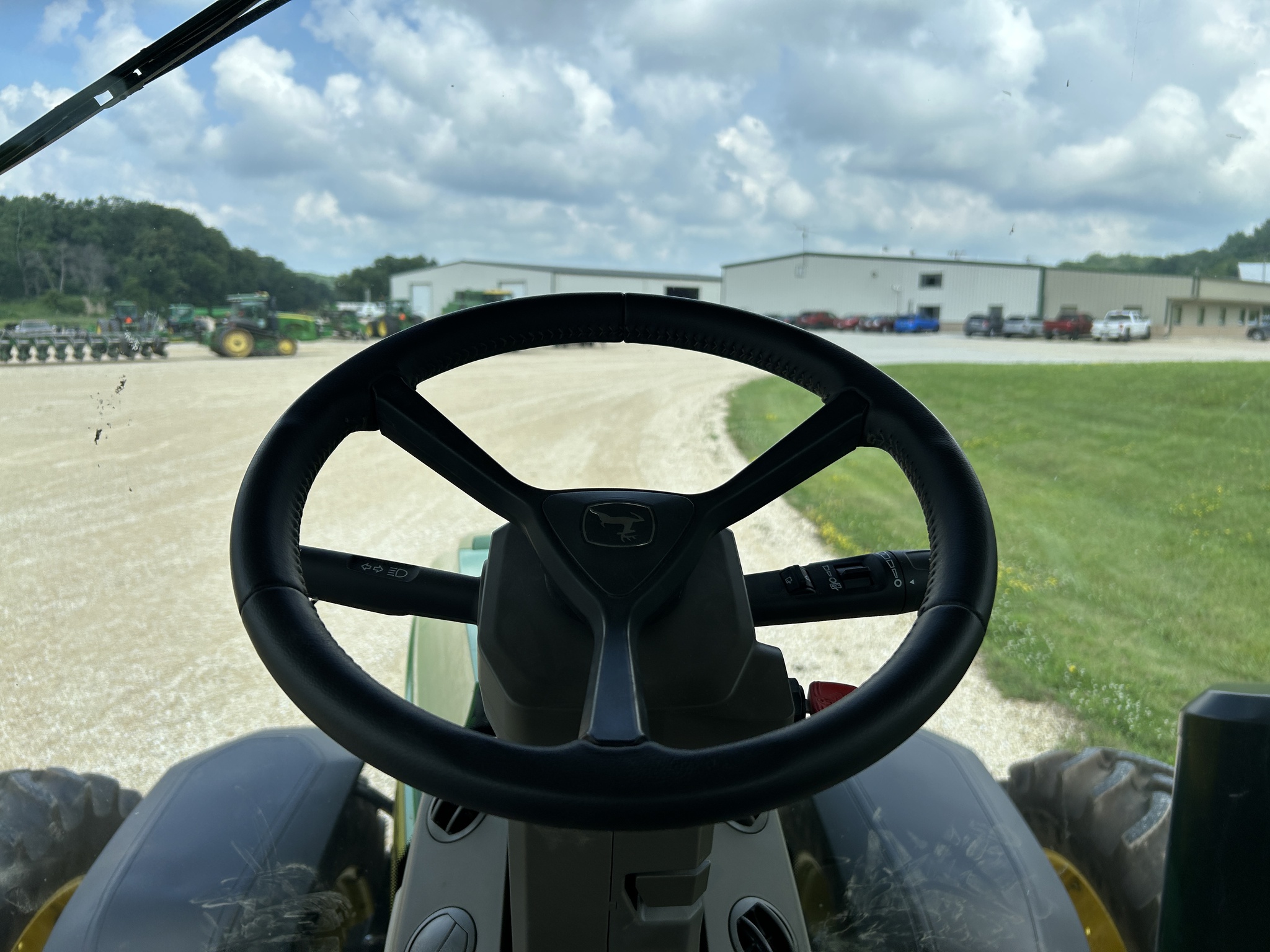 2024 John Deere 8R 310 Image 14