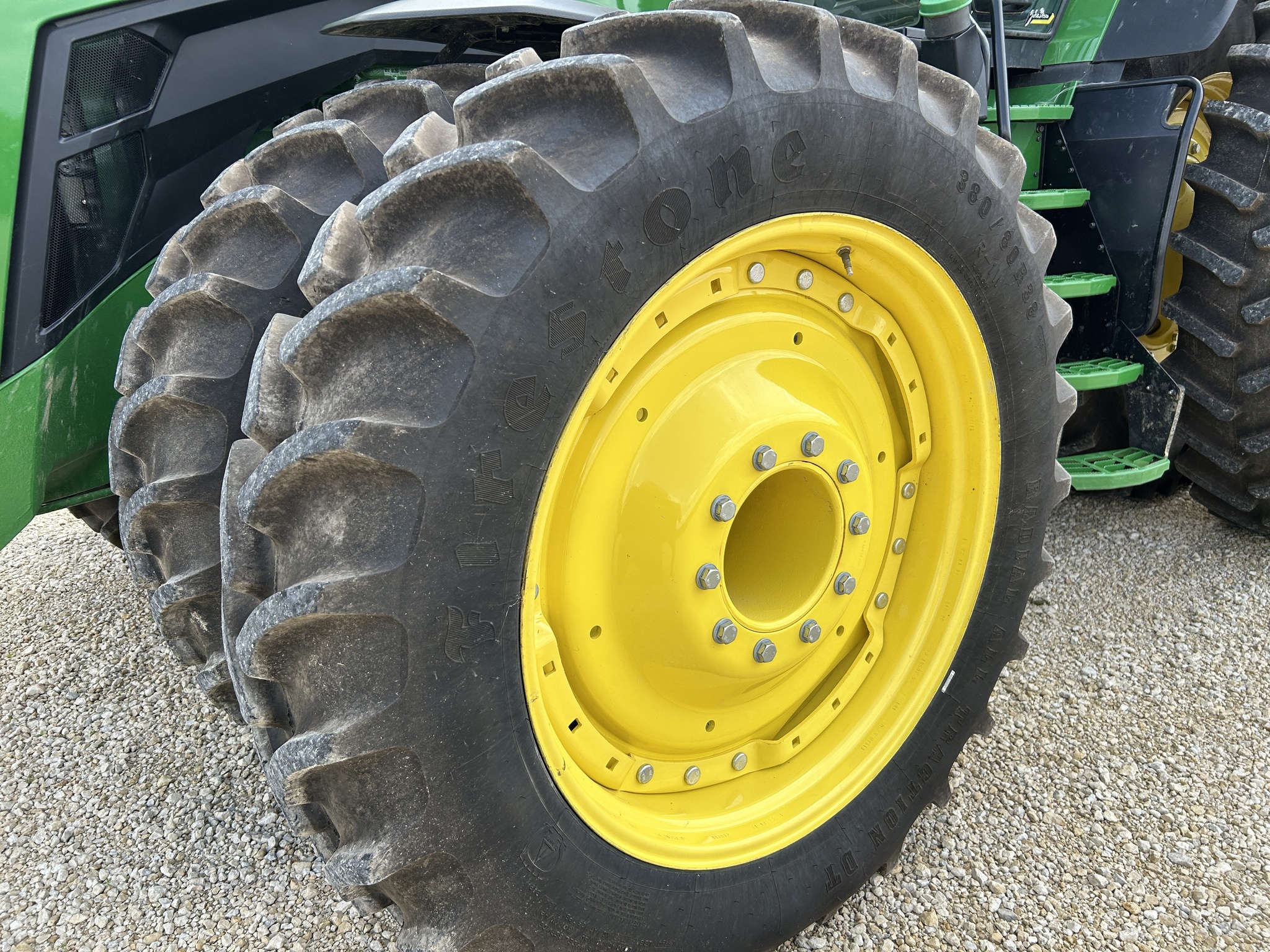 2024 John Deere 8R 310 Image 16