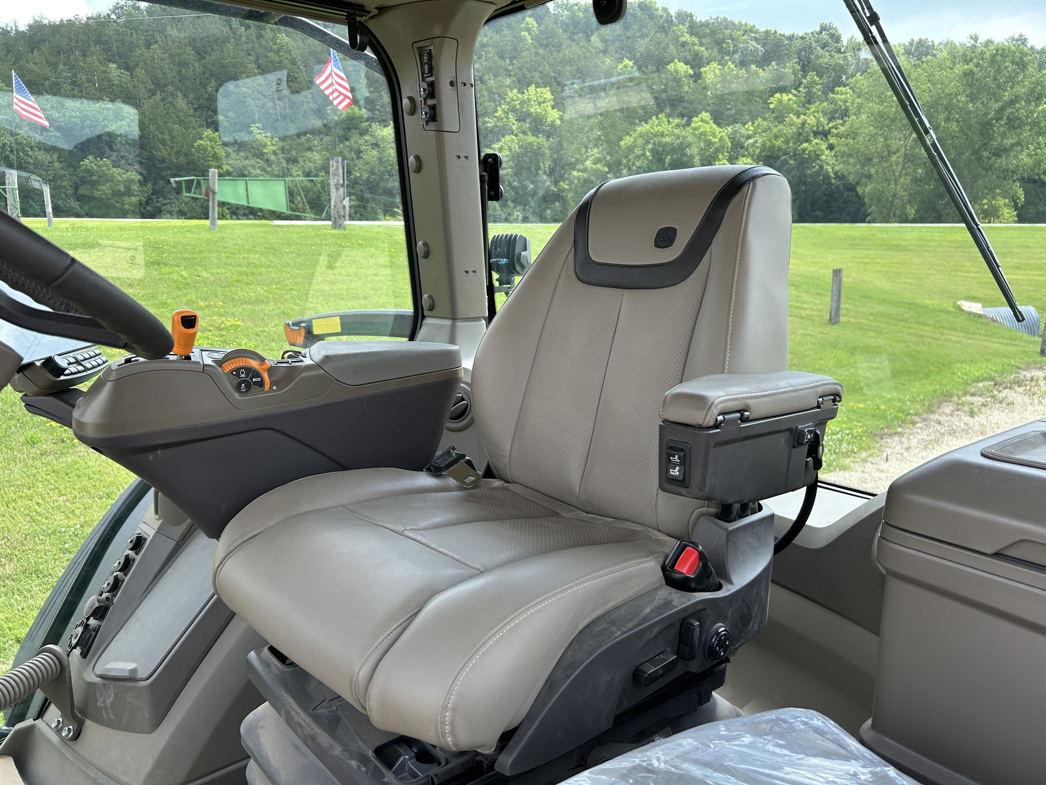 2024 John Deere 8R 310 Image 20
