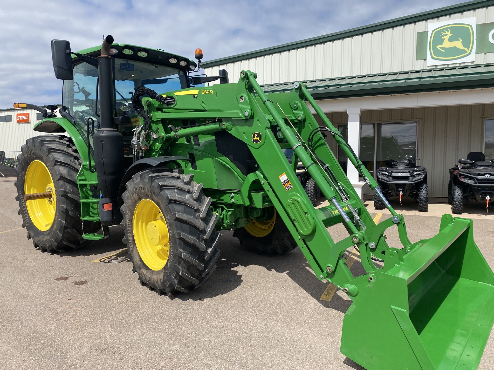 2023 John Deere 6R 175 Image 7