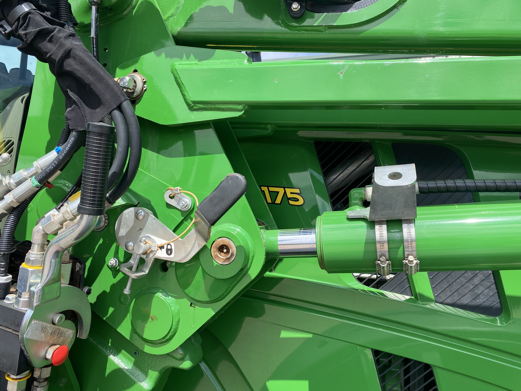 2023 John Deere 6R 175 Image 24