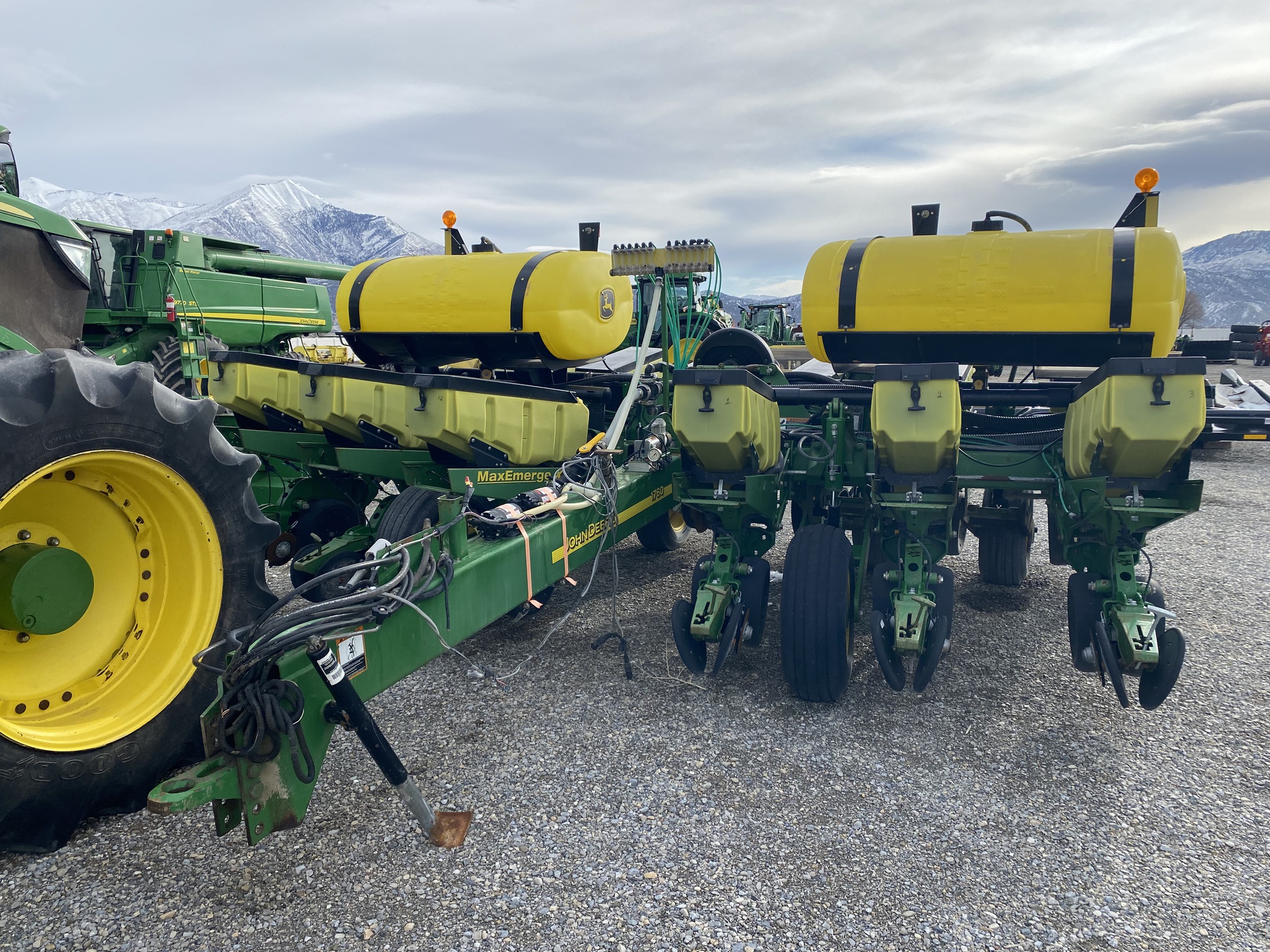 2011 John Deere 1760 Image 1