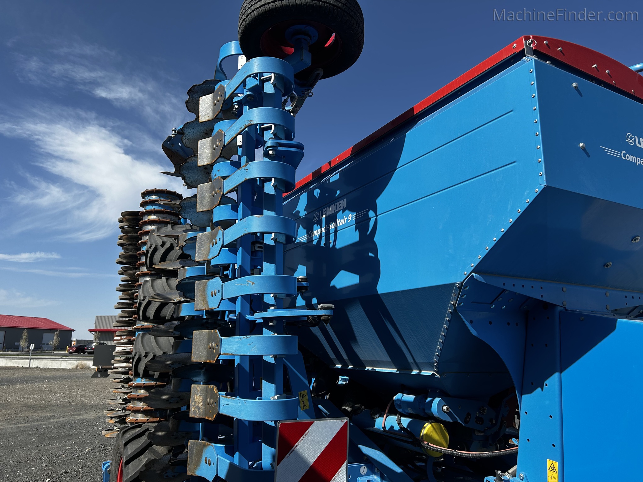 2022 Lemken SOLITAIRE 9/600 | Air Drills and Seeders | MachineFinder