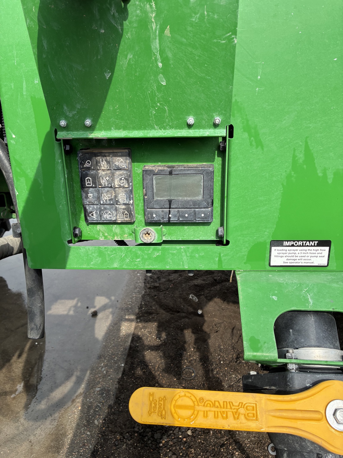 2022 John Deere 412R Image 13