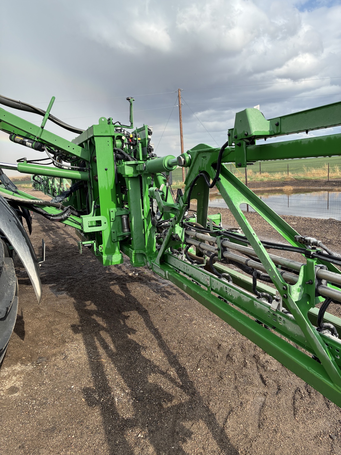 2022 John Deere 412R Image 15