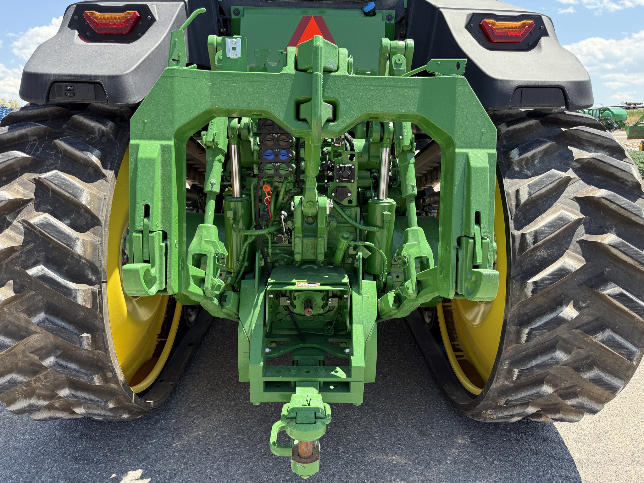 2024 John Deere 8RT 410 Image 32