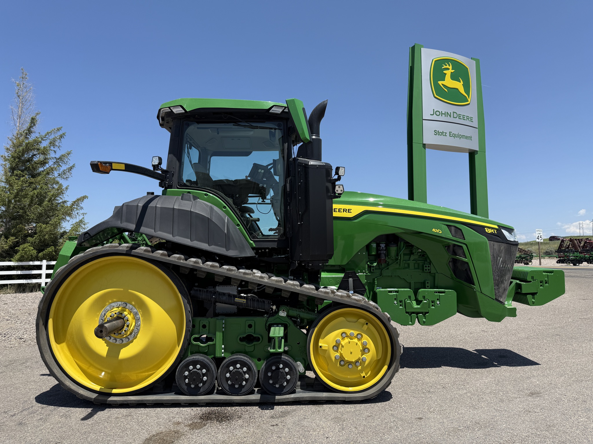 2024 John Deere 8RT 410 Image 6