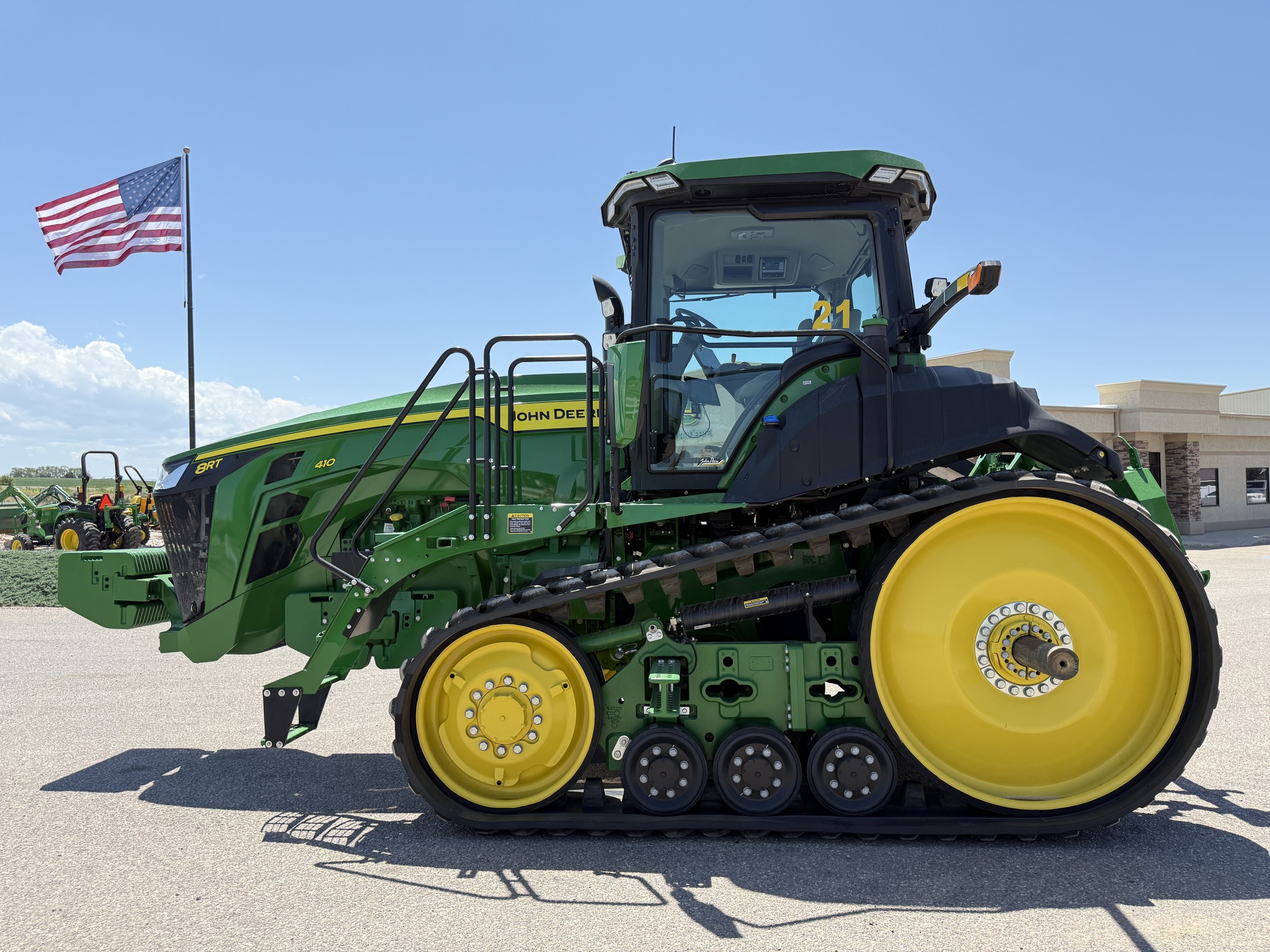 2024 John Deere 8RT 410 Image 2