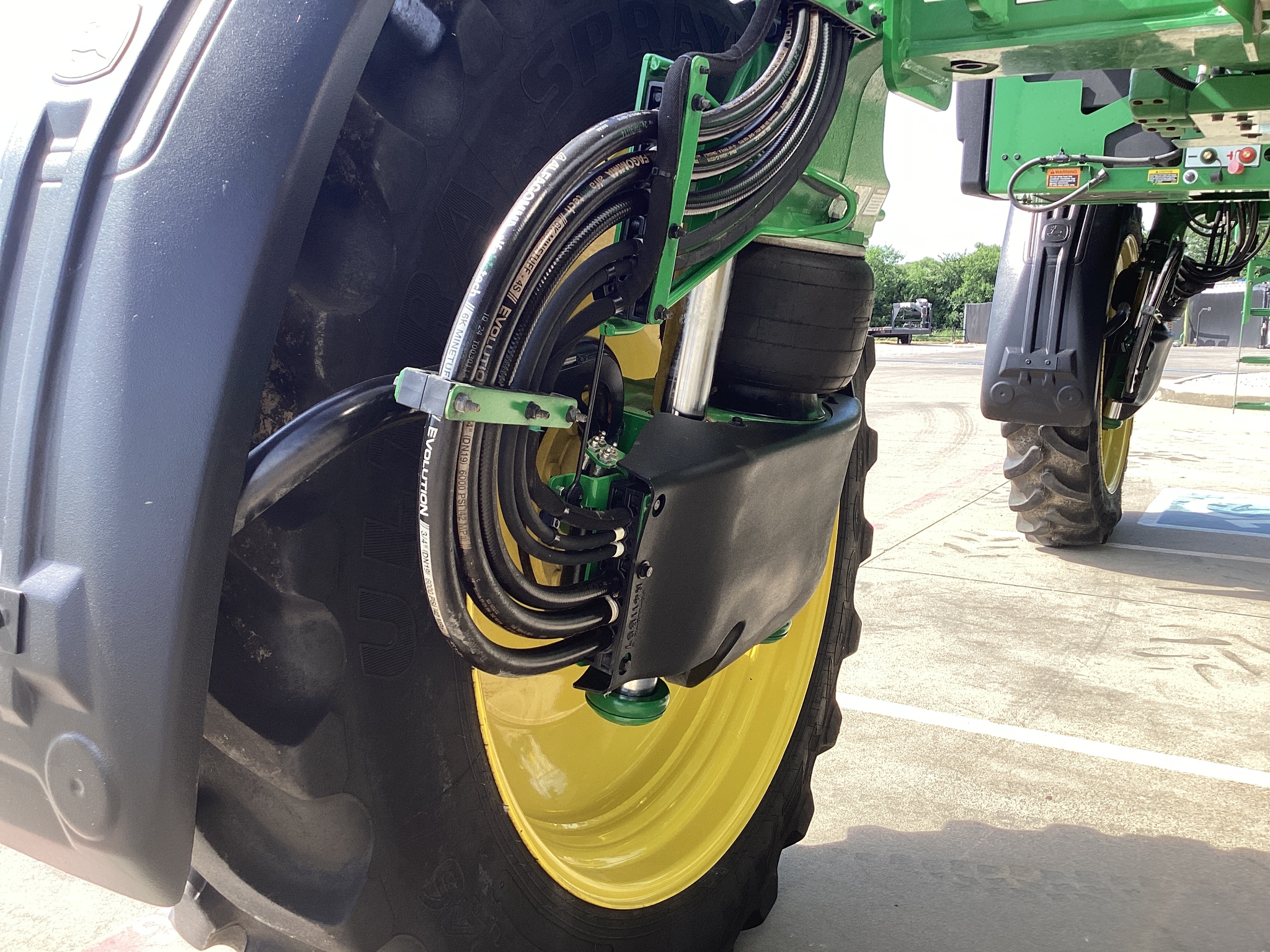 2024 John Deere 400R Image 34