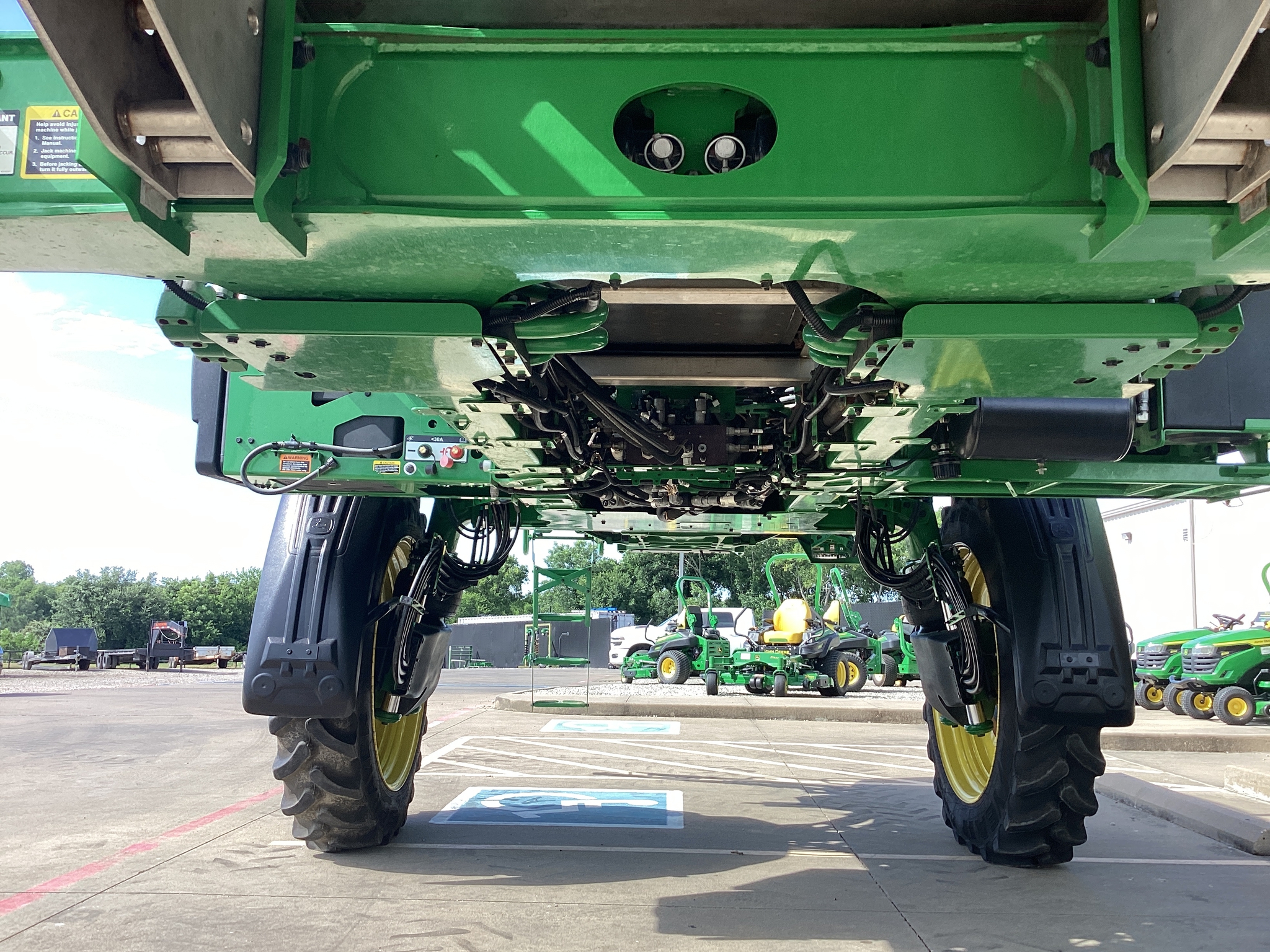 2024 John Deere 400R Image 27
