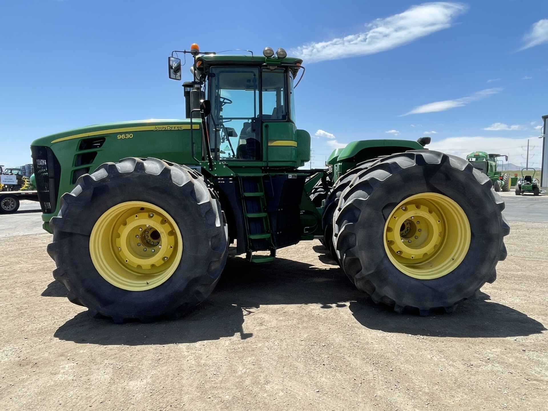 2011 John Deere 9630 Image 2