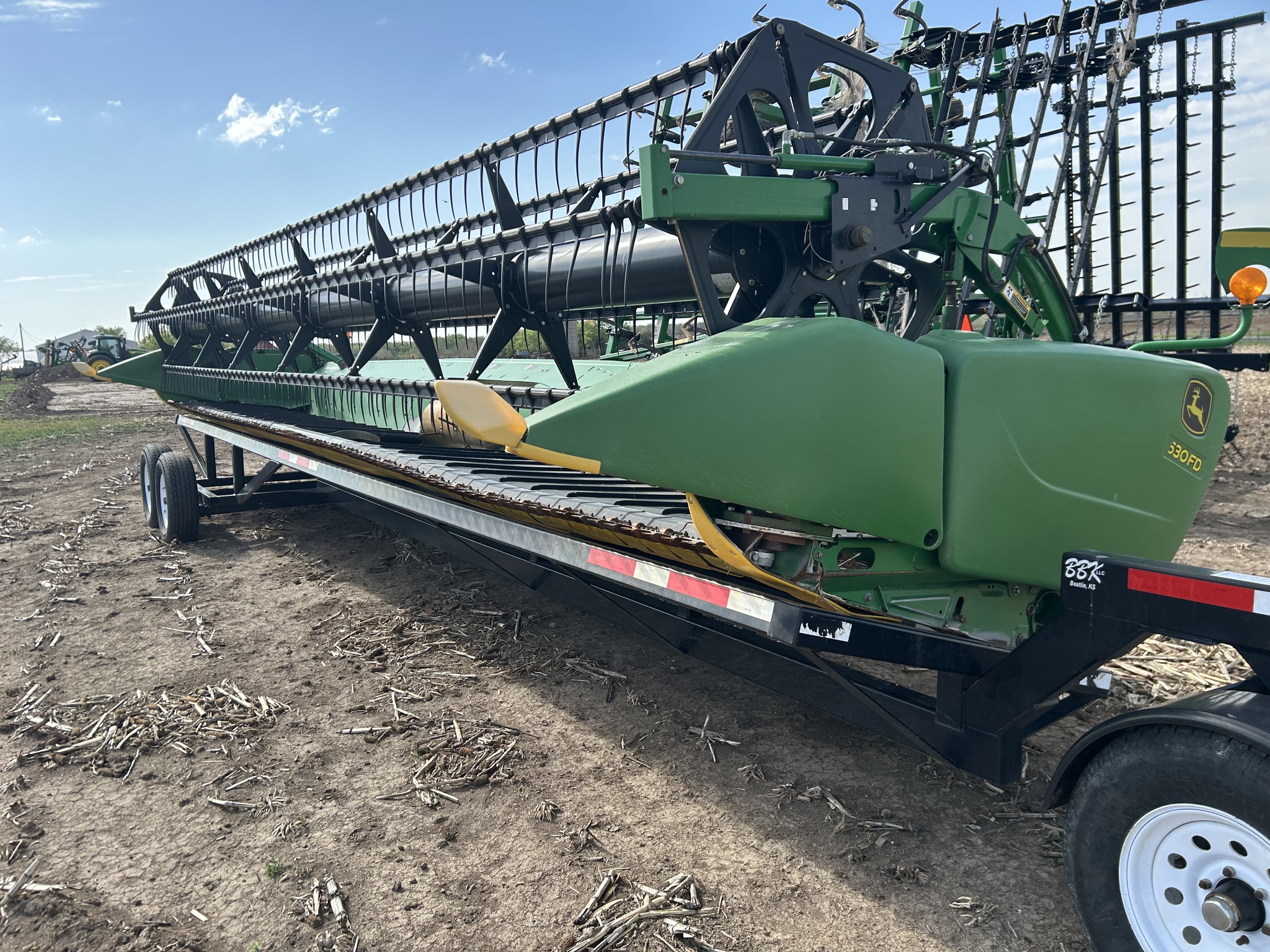 2014 John Deere 630FD Image 2