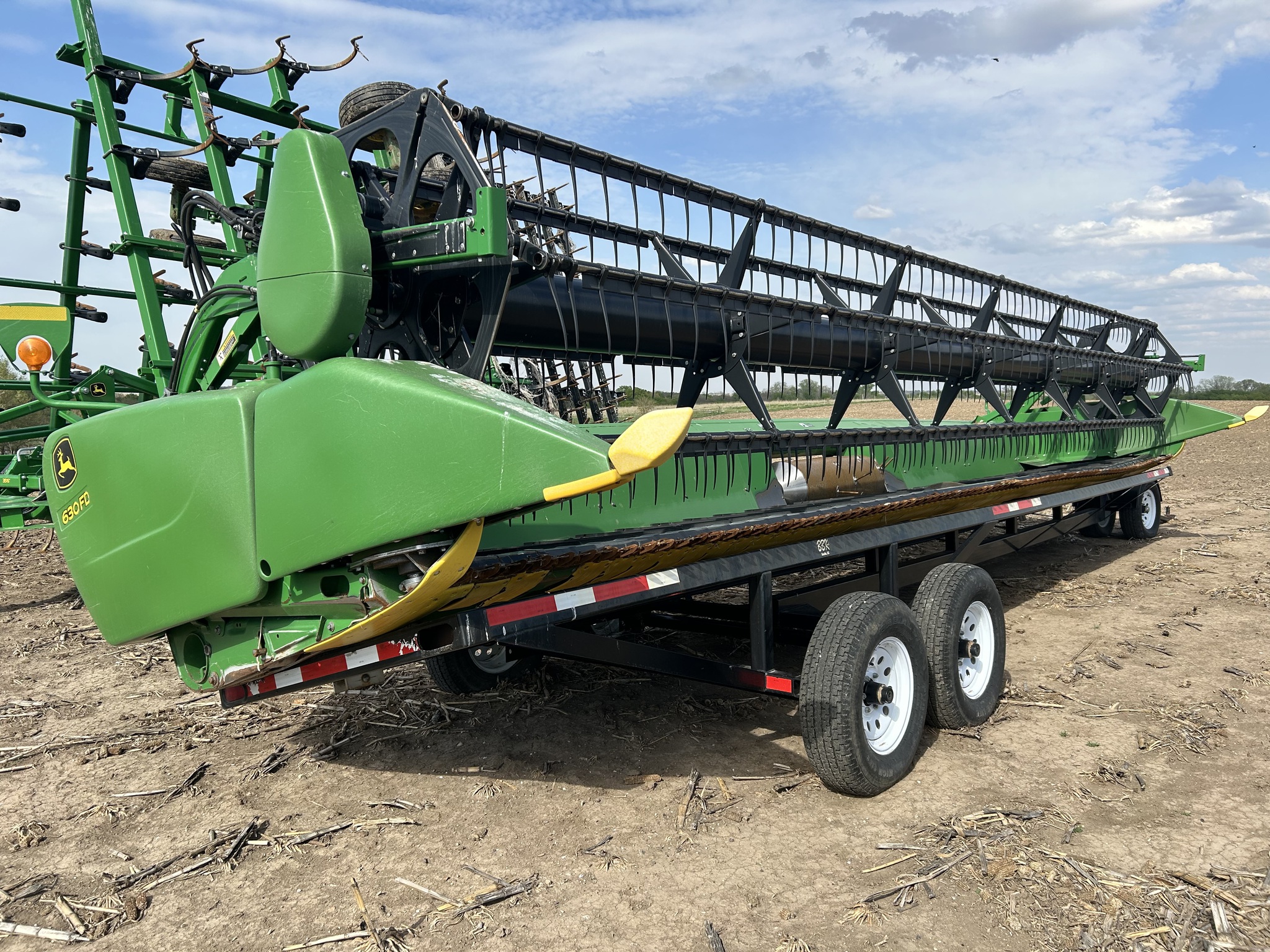 2014 John Deere 630FD Image 1