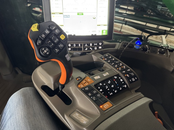 2023 John Deere 412R - Photo14