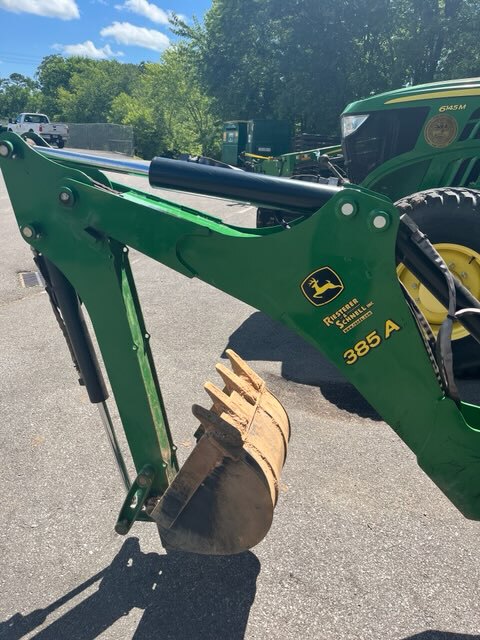 2023 John Deere 3046R Image 4