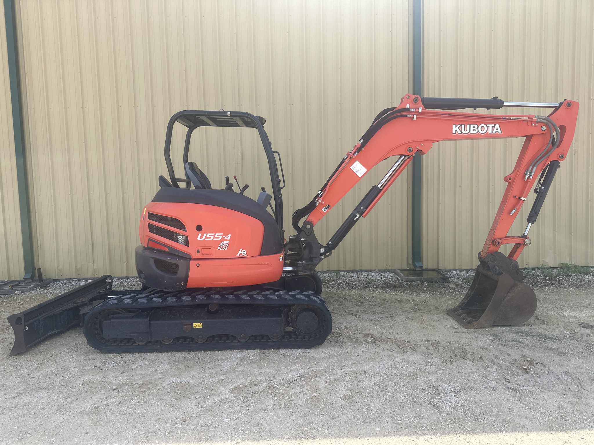 Kubota U55-4 Image 27