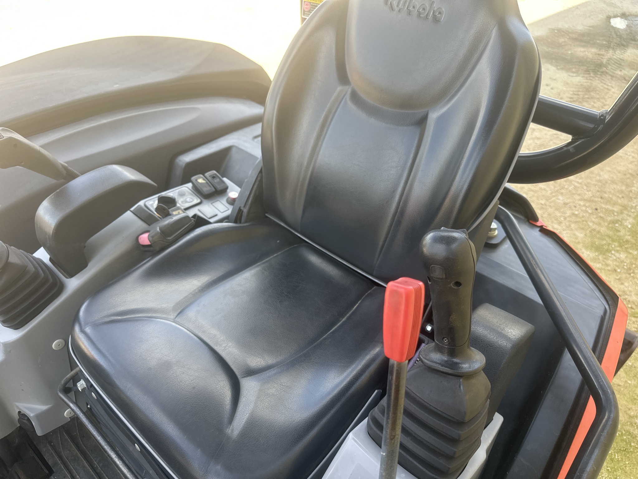 Kubota U55-4 Image 10