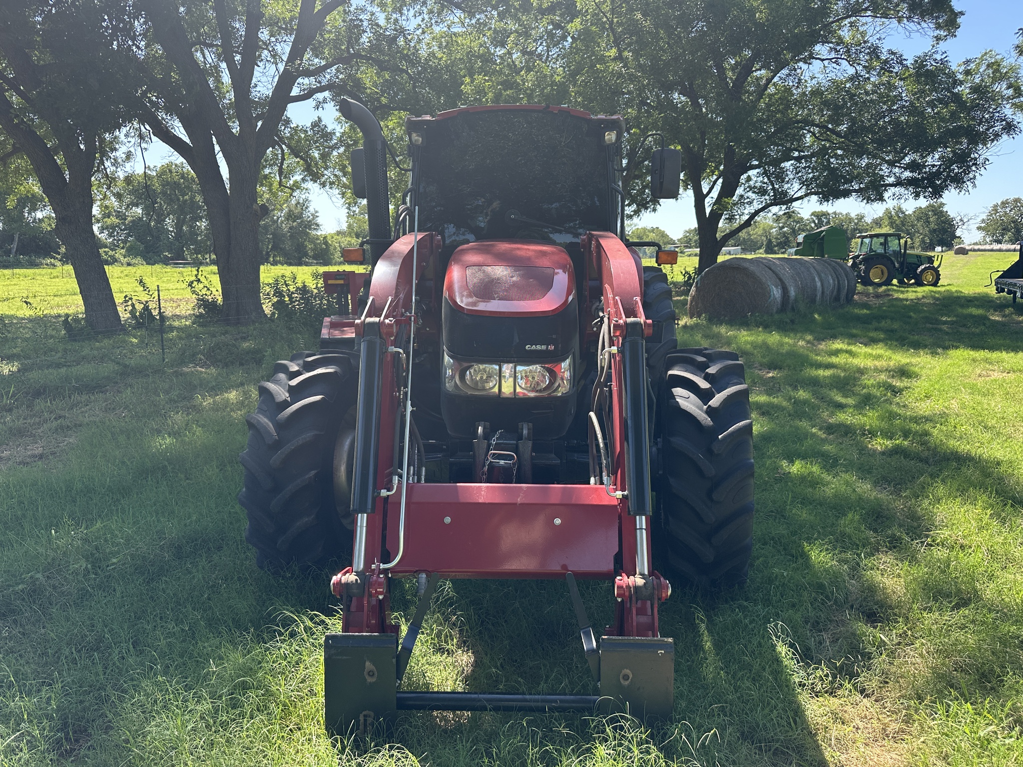 2022 Case IH Farmall 120C Image 4