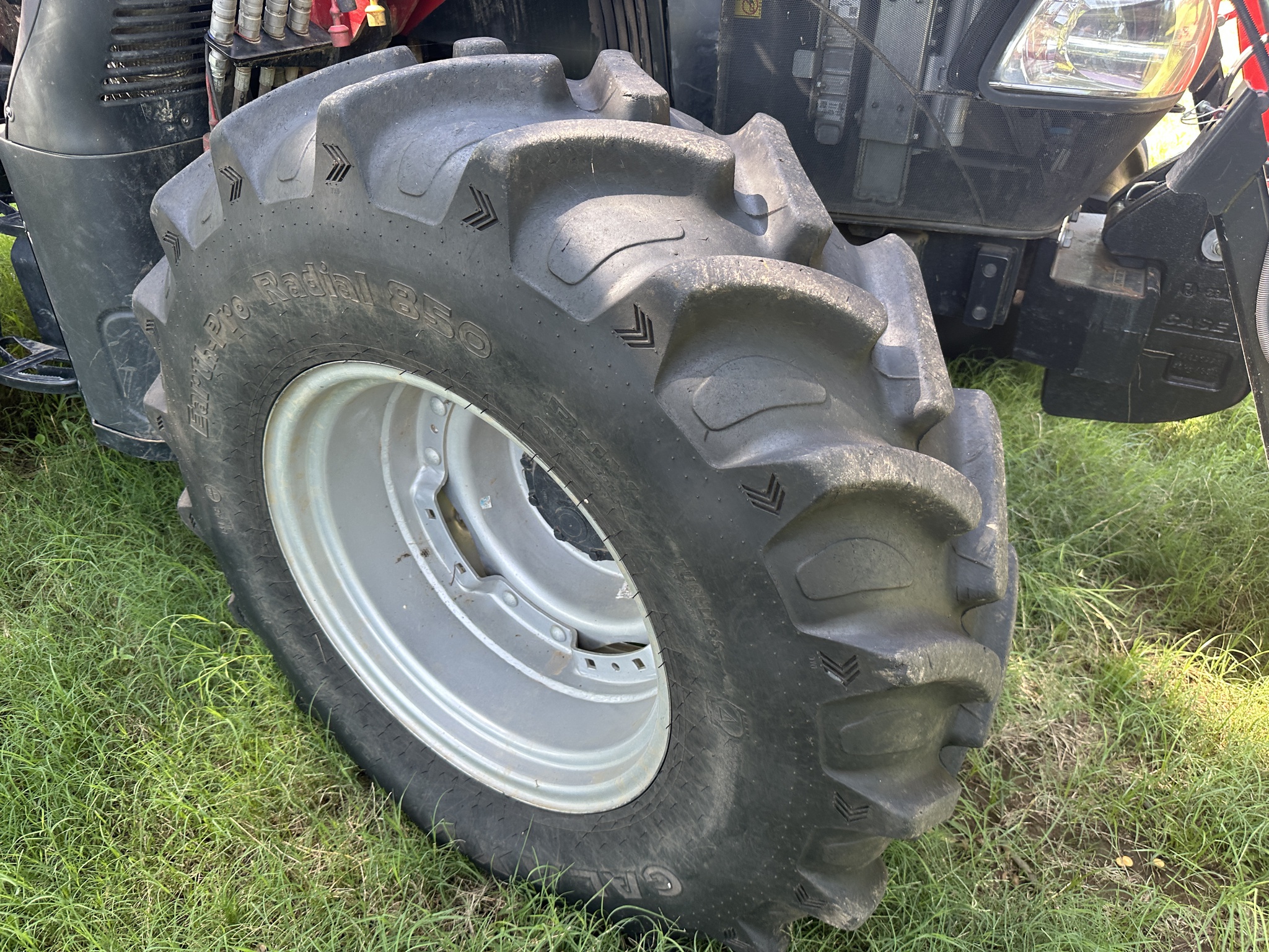 2022 Case IH Farmall 120C Image 24