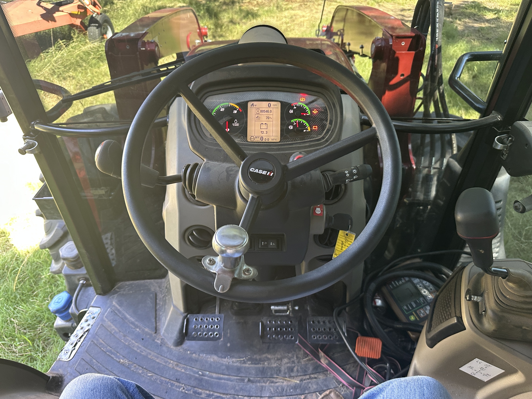 2022 Case IH Farmall 120C Image 13