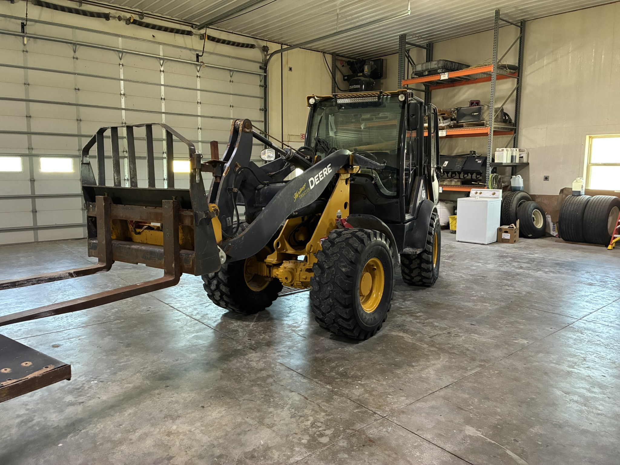 2019 John Deere 304L Image 1