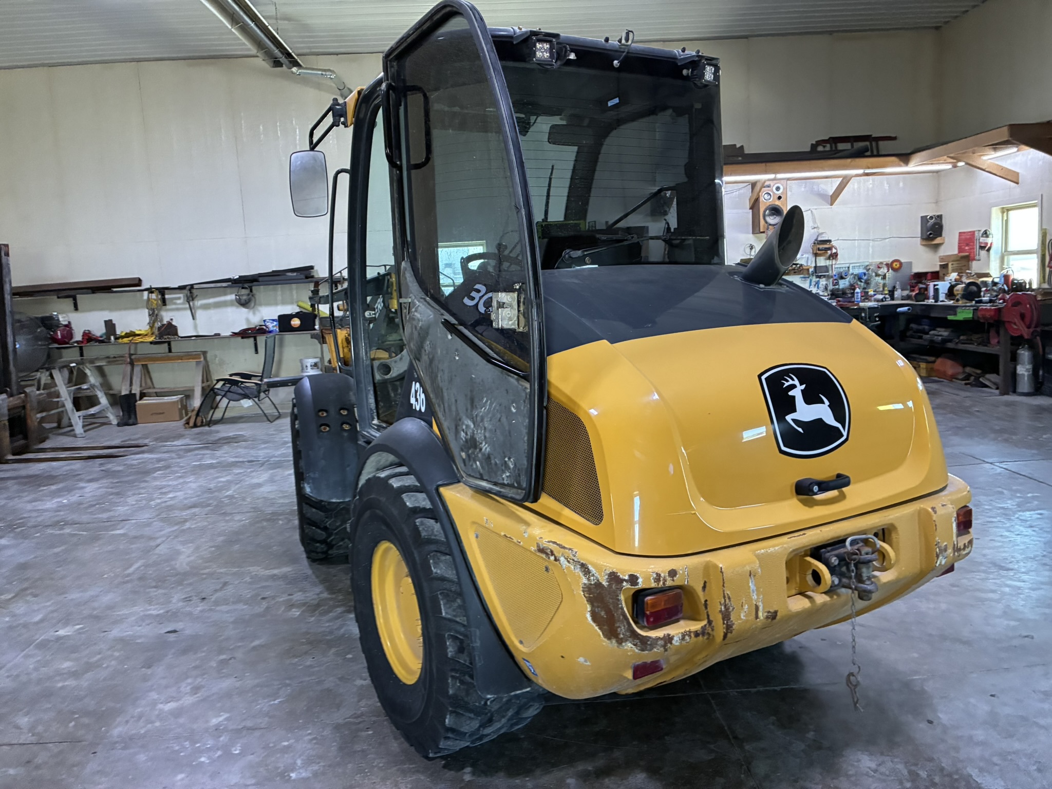 2019 John Deere 304L Image 6