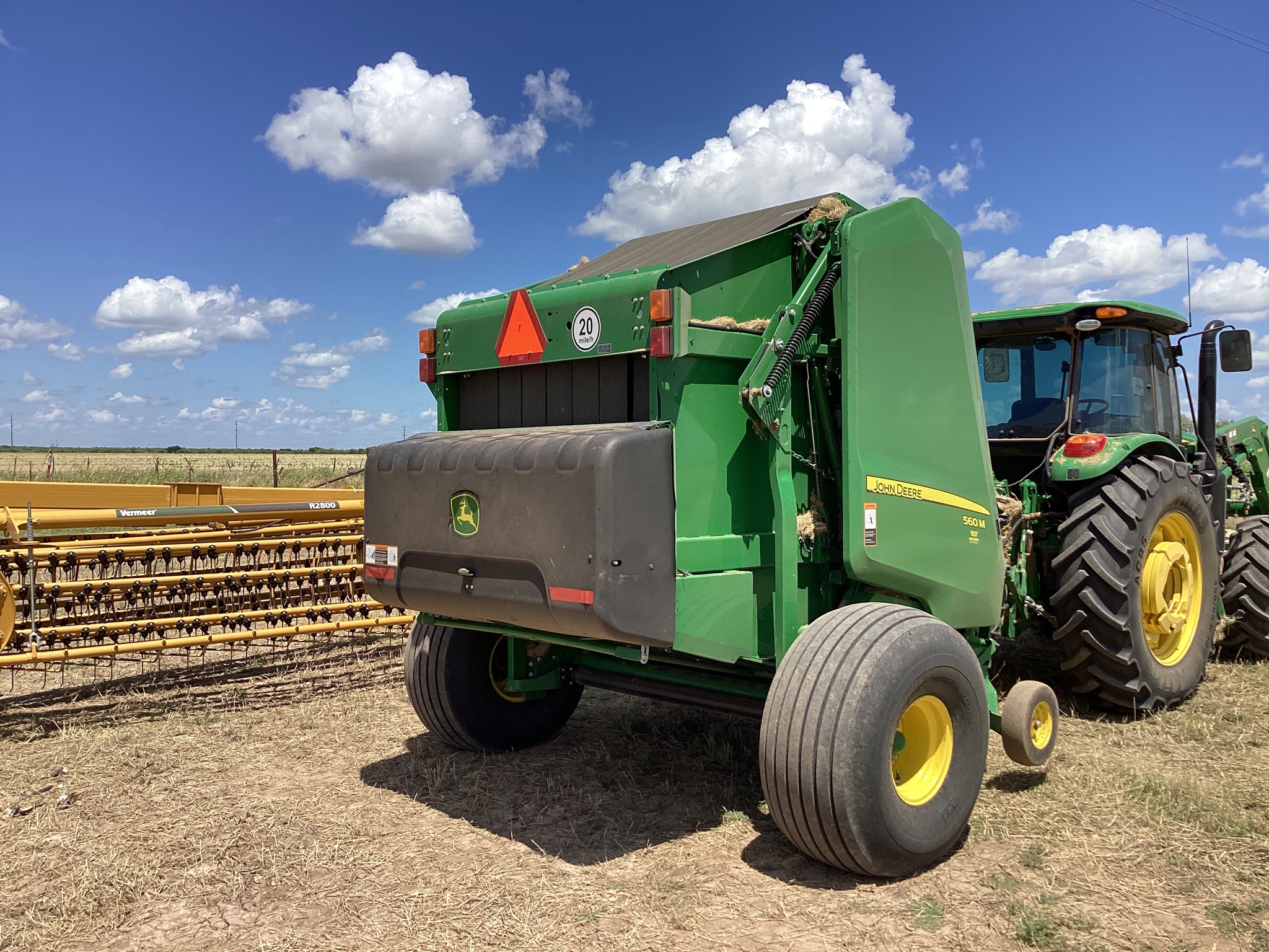 2023 John Deere 560M Image 5