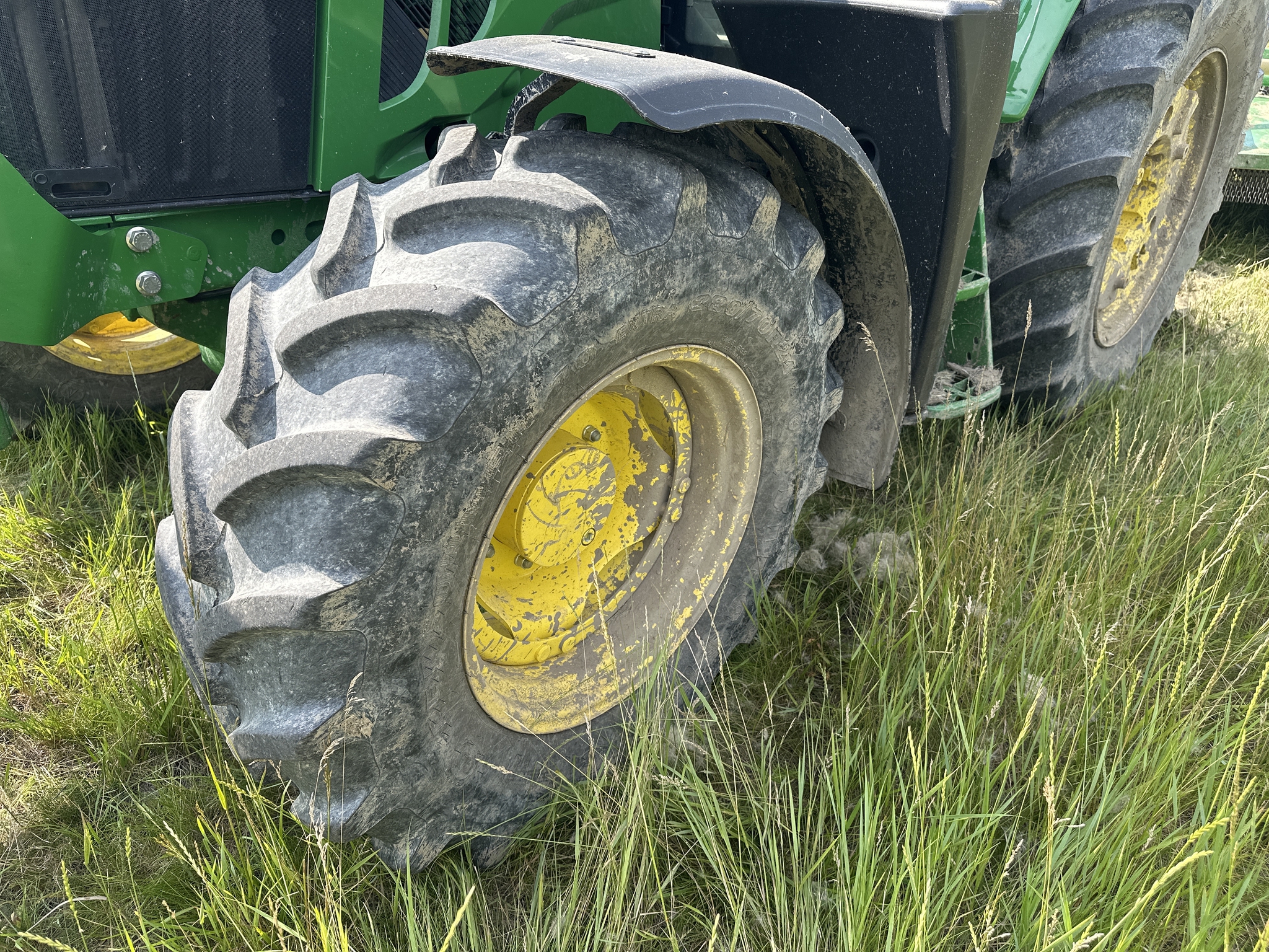 2023 John Deere 6120M Image 16