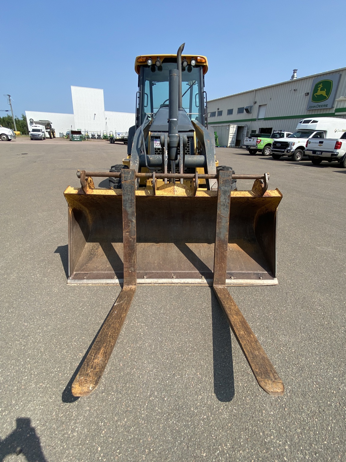 2009 John Deere 310J Image 9