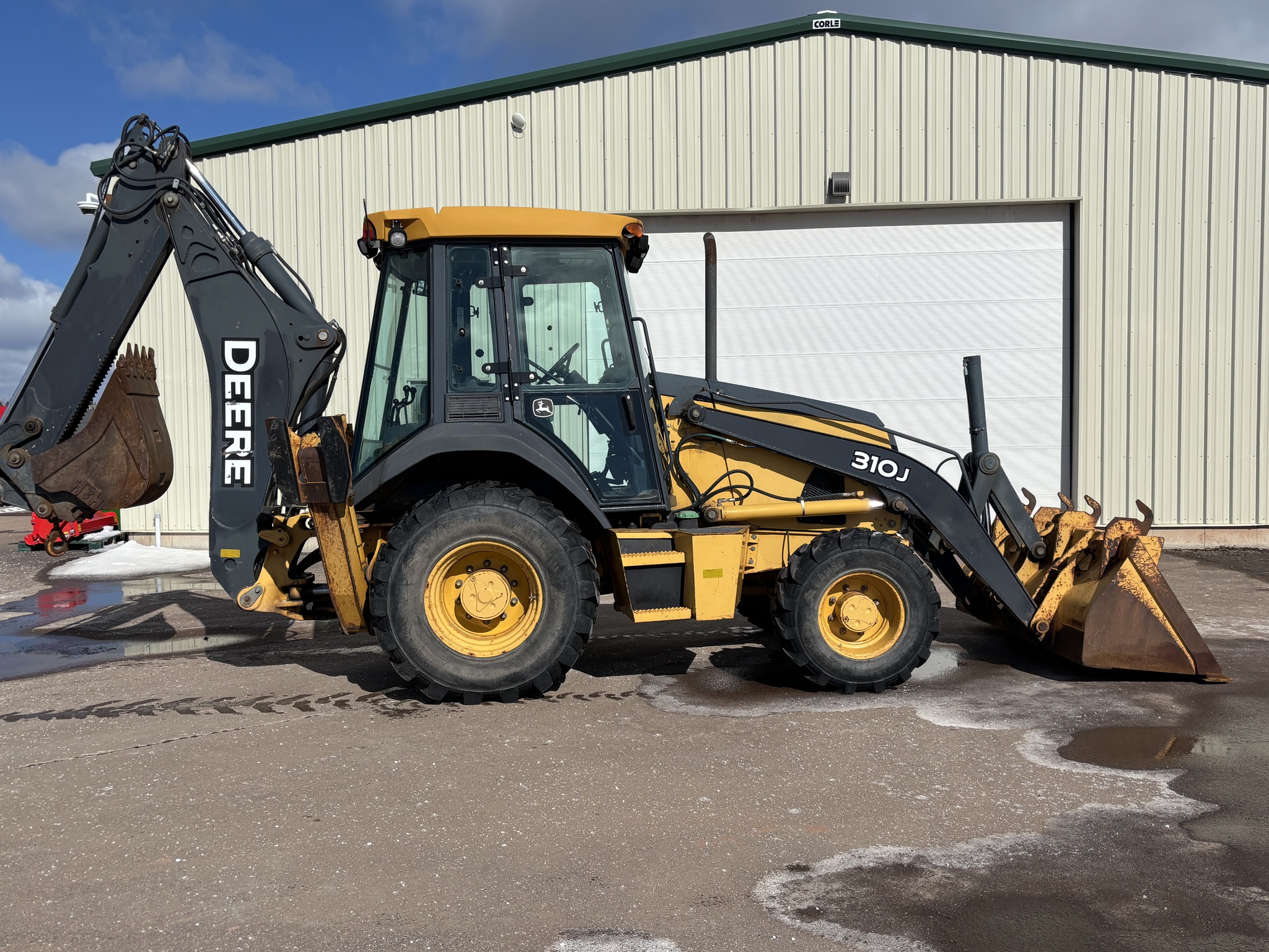 2009 John Deere 310J Image 2