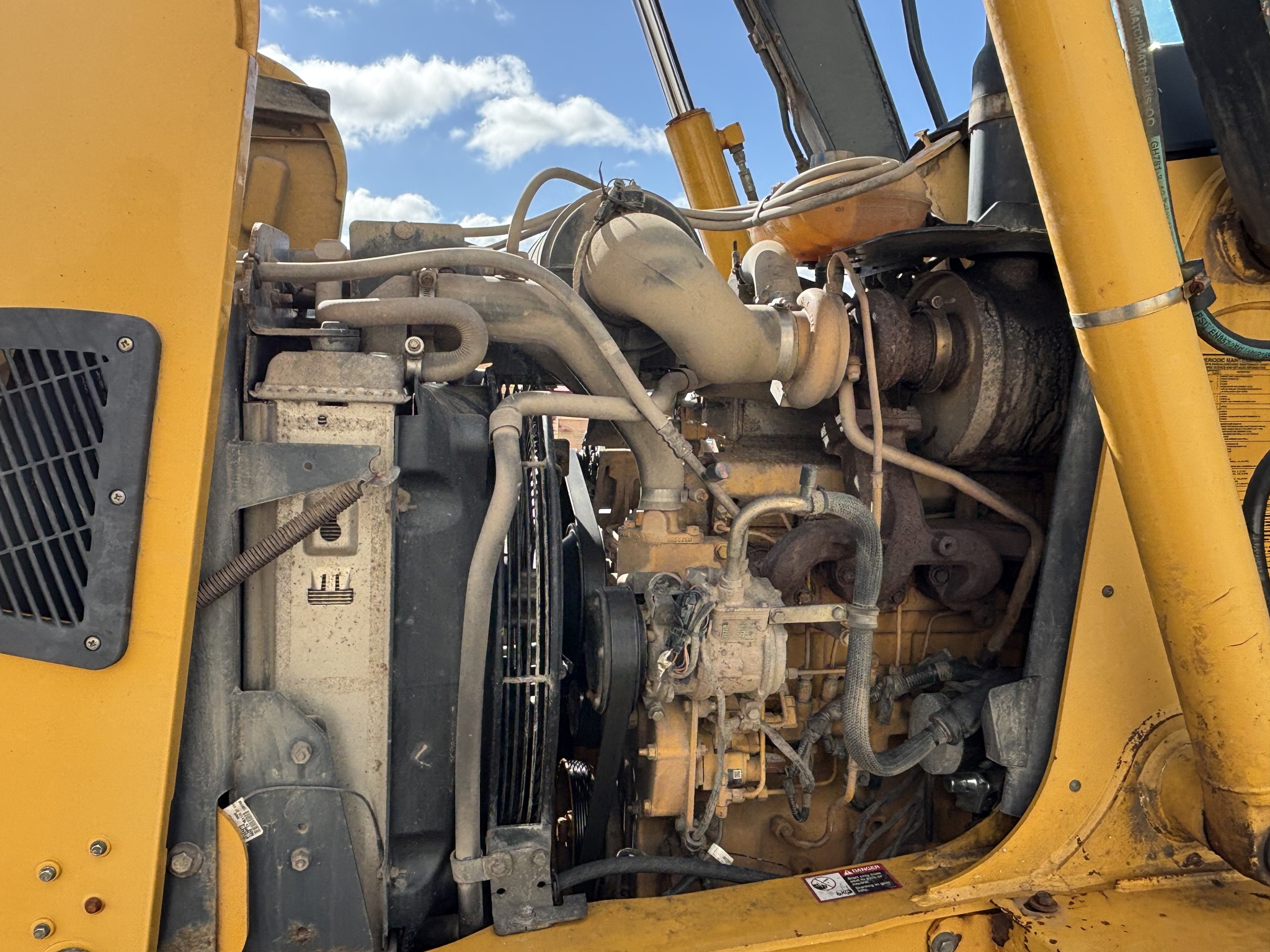 2009 John Deere 310J Image 11